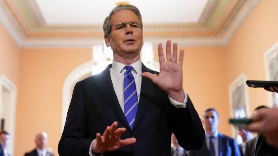 美财长贝森特承诺支持日本推进投资审查机制