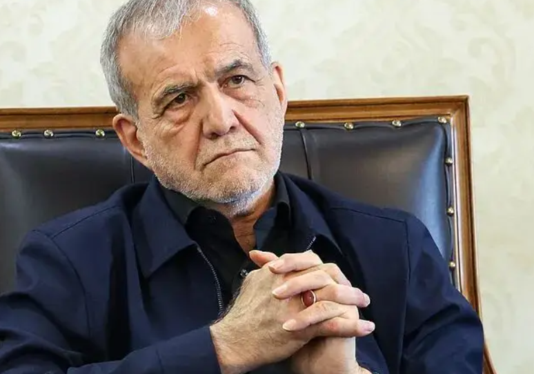 巴基斯坦总理与伊朗总统通话约45分钟 讨论地区