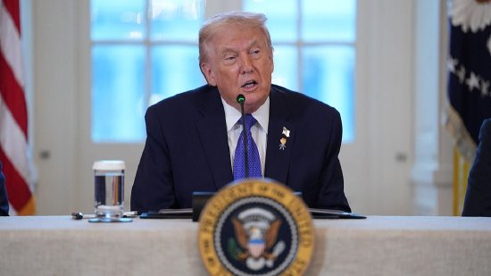 特朗普加码对伊强硬言论，国际油价攀升至两个