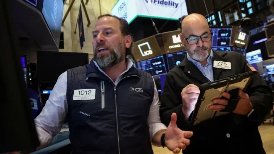 美股收高科技股领涨 纳指大涨600点